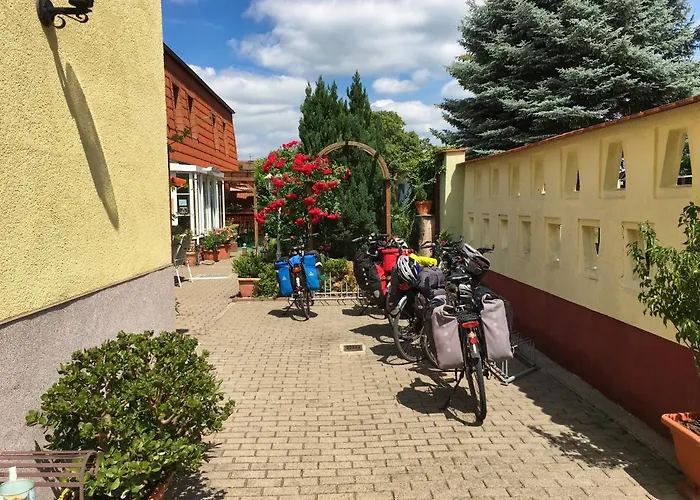 Luisenhof بيت ضيافة Tangermünde